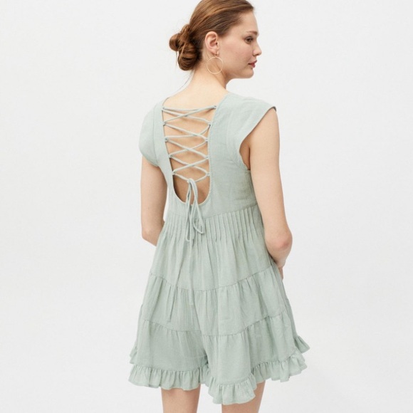 Urban Outfitters Raelynn Tie-Back Romper - Picture 5 of 6
